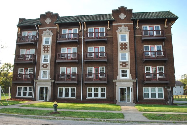 Exterior - Superior Belmar