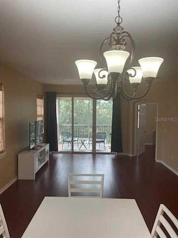 Building Photo - 240 West End Dr