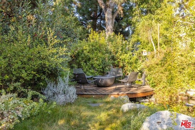 Building Photo - 746 Marco Pl