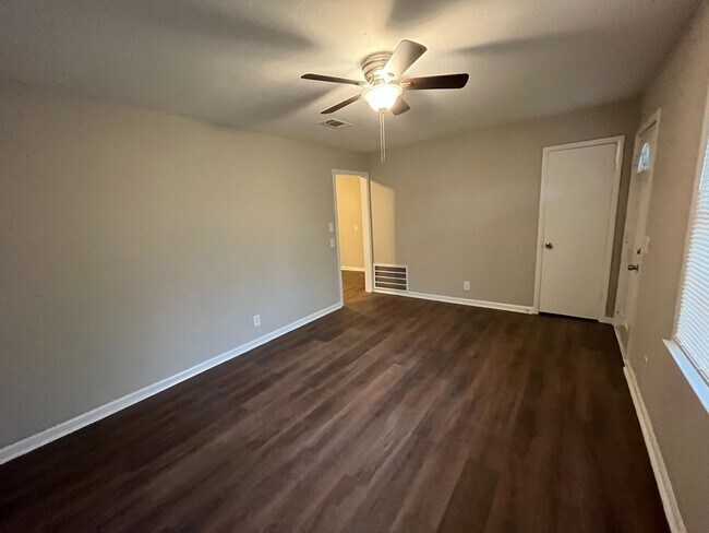 Building Photo - The Ideal Space to Balance Life, Work and Play.