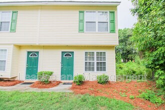 Building Photo - 1423 Ashley River Rd