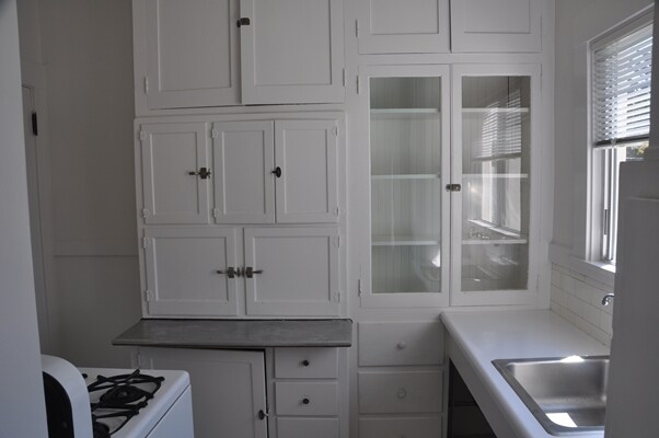 Building Photo - 2524 Benvenue Ave