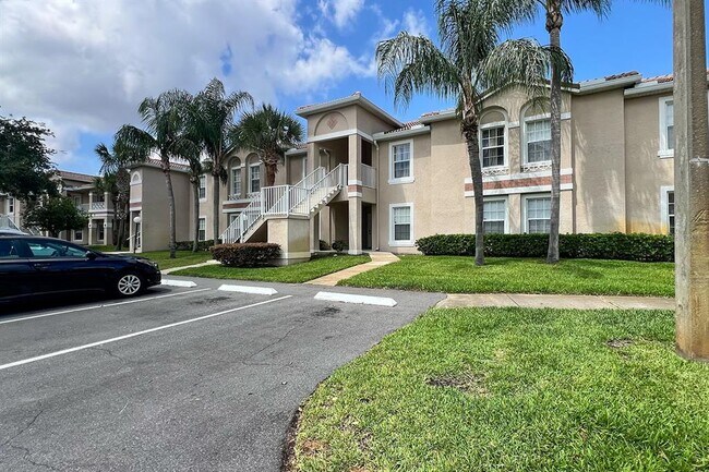 Primary Photo - 13300 Fairway Glen Dr