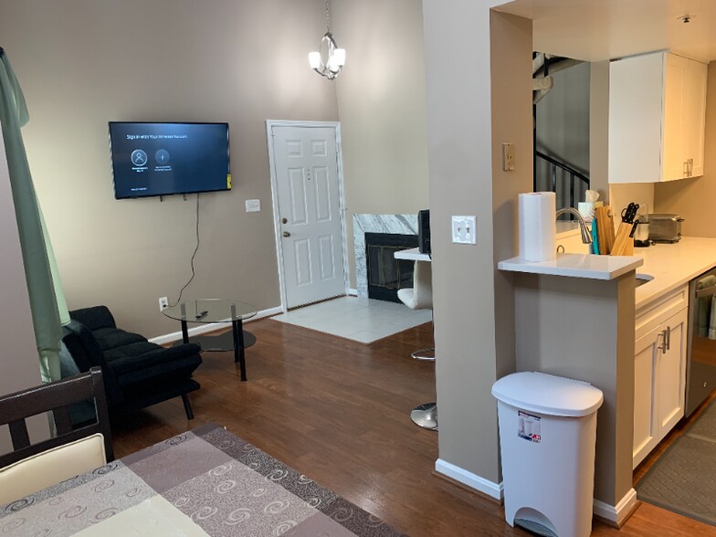 Building Photo - 14109 Bowsprit Ln