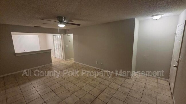 Building Photo - 789 Zella Ln