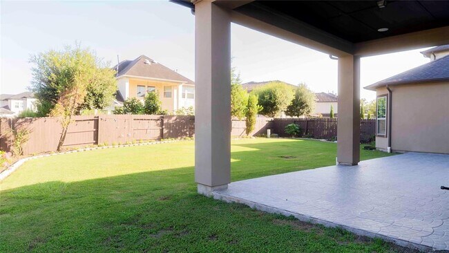 Building Photo - 6411 Tarrion Bay Ln