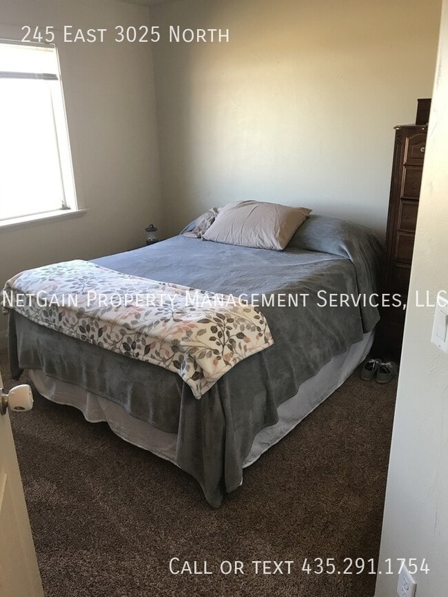 Building Photo - 245 E 3025 N