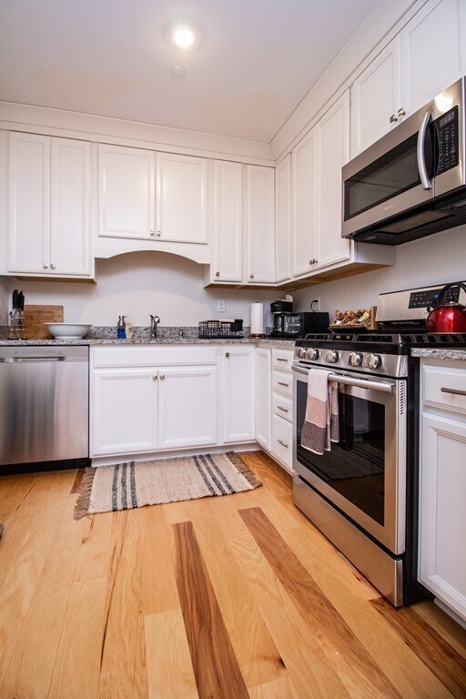 Building Photo - 1008 Tremont St