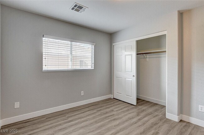 Building Photo - 9060 Candyland Ave