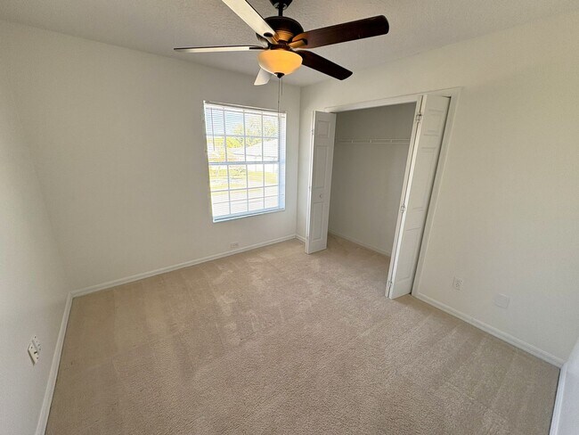 Building Photo - Coming Soon, 4 Bedroom, 2.5 bath Pool Home - Hunter's Creek!