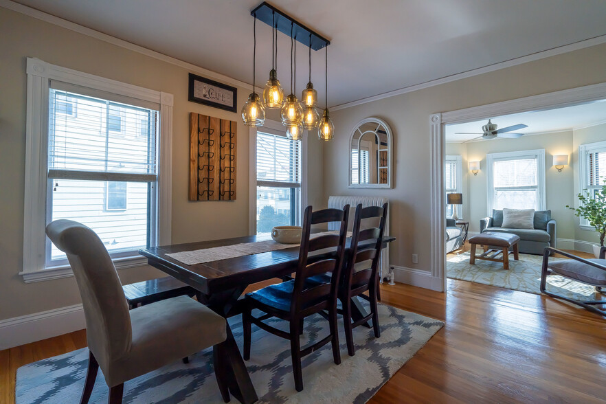 Dining Room - 29-31 Morse St