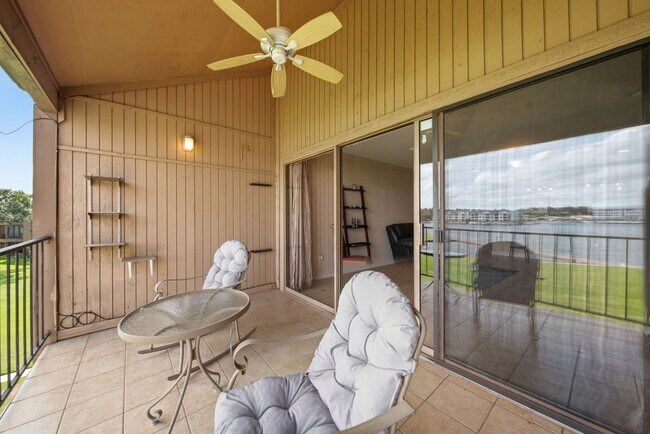 Building Photo - 15575 Marina Dr
