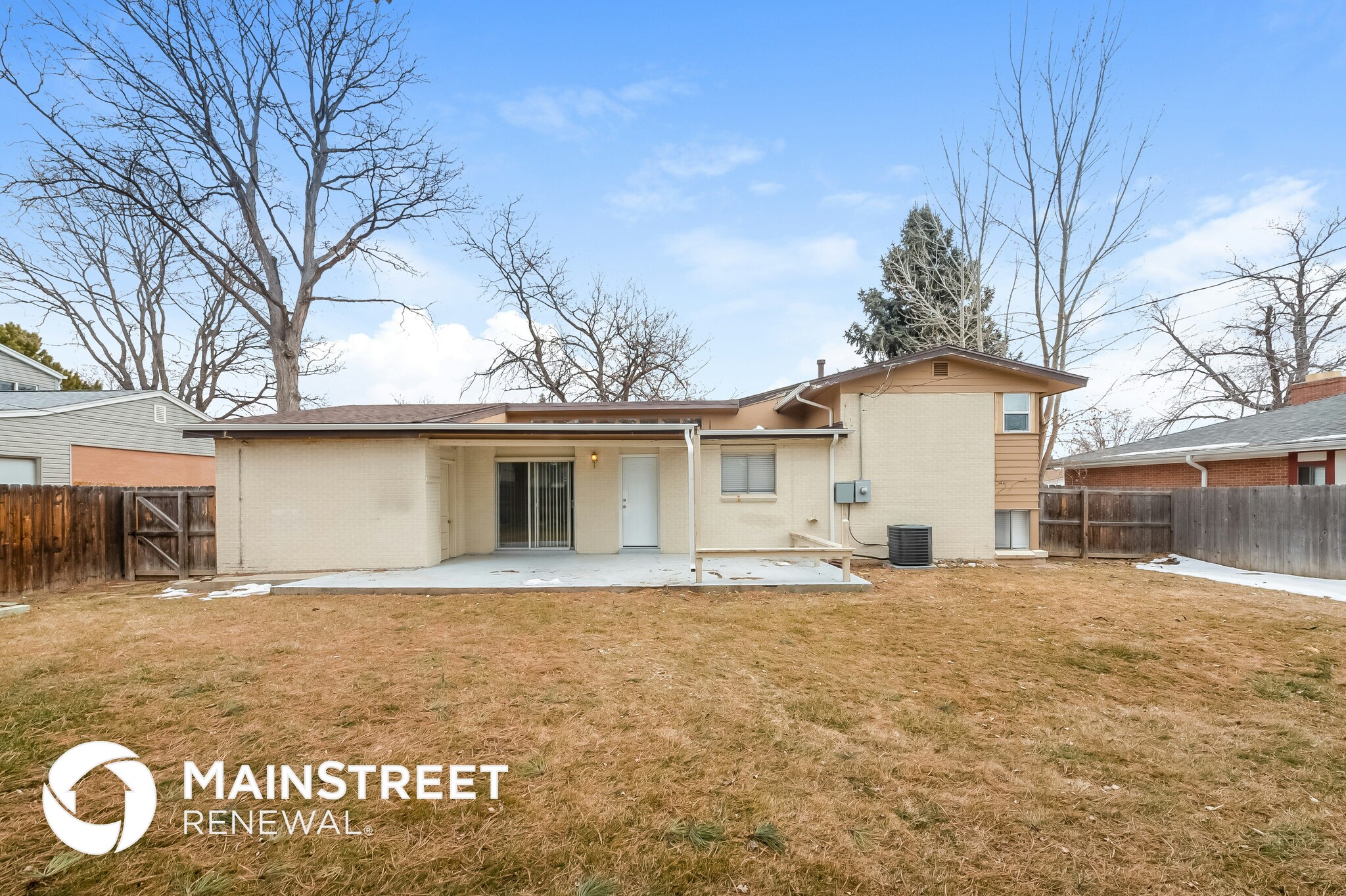 Building Photo - 6025 Parfet St