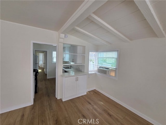 Building Photo - 122 Apolena Ave