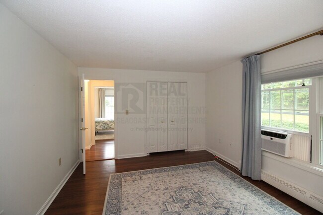 Building Photo - 50 Brookside Dr