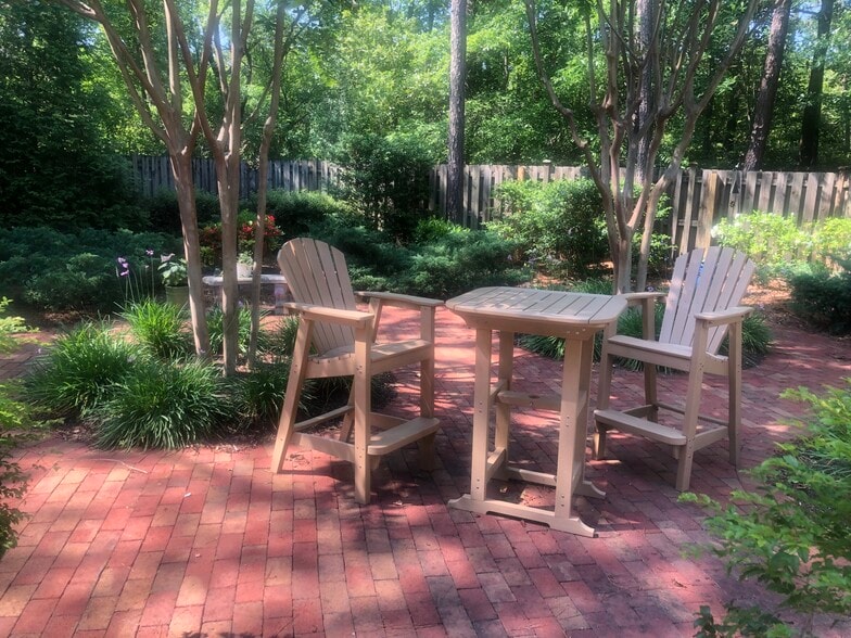 Building Photo - 1004 Breedon Ct