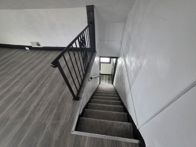 Building Photo - Updated 1 bedroom 1 bath for rent in Arlington!