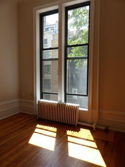 Building Photo - 69 W 106th St