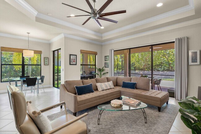 Building Photo - ** MARBELLA ISLES ** 4 BED / 3 BATH - SING...