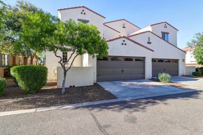 Building Photo - 15359 W Columbine Dr