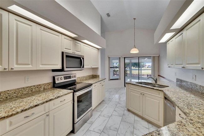 Building Photo - 322 Northway Dr