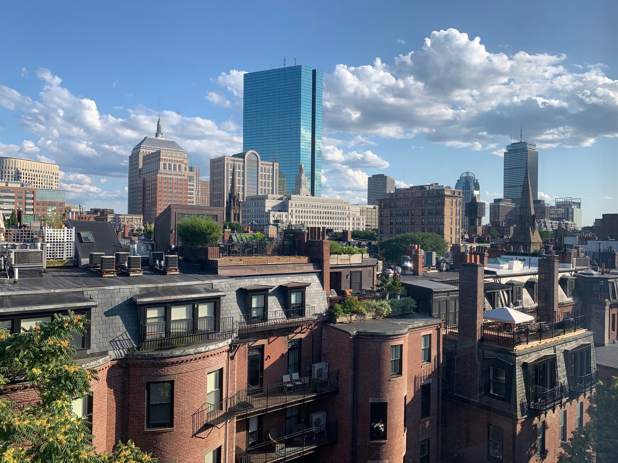 Building Photo - 117 Beacon St