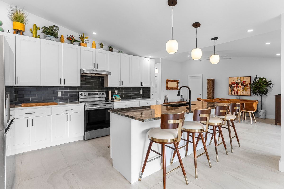 Building Photo - 11486 Sanderling Dr