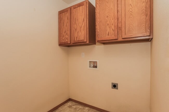 Building Photo - 7606 Berkeley Pl