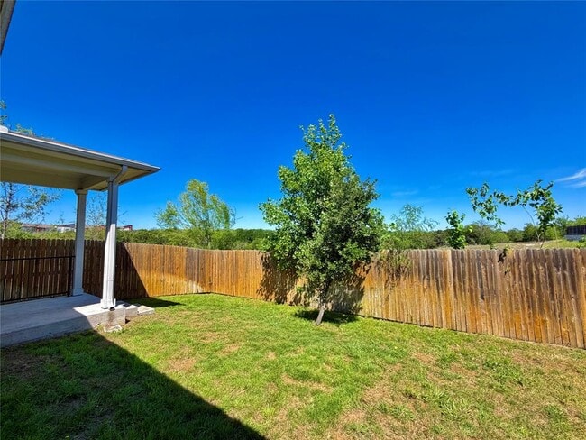 Building Photo - 2000 Daleside Ln