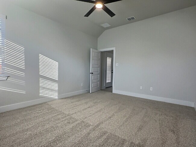 Building Photo - Step into a gorgeous, brand new home waiti...