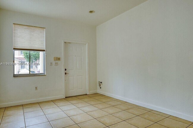 Building Photo - 12193 SW 124th Ct