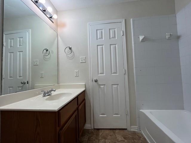 Building Photo - 1104 Piedmont Dr