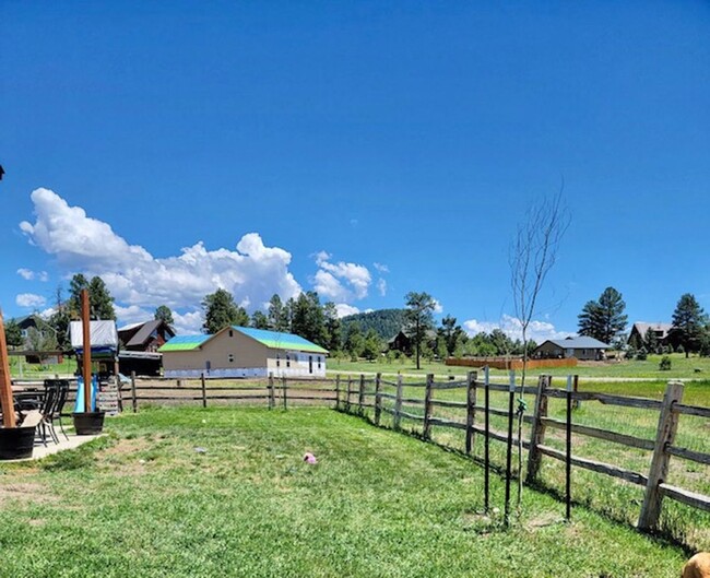 Building Photo - Beautiful Pagosa Highlands Estates 3 Bedro...