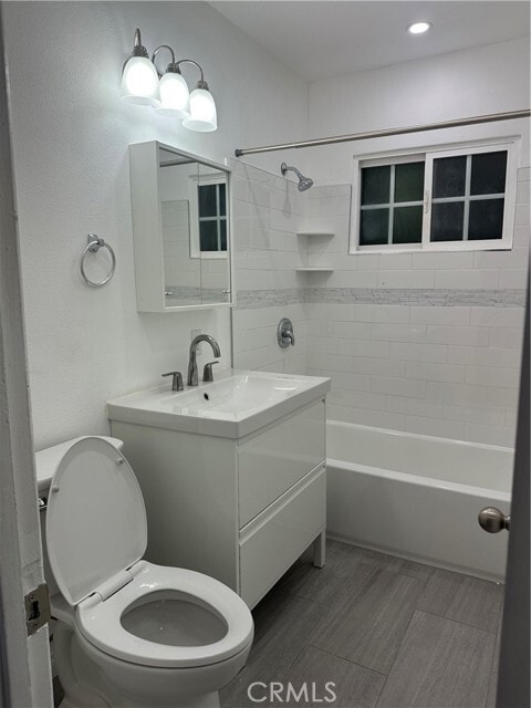 Building Photo - 433 N Basque Ave