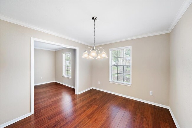 Building Photo - 12350 Attlee Dr