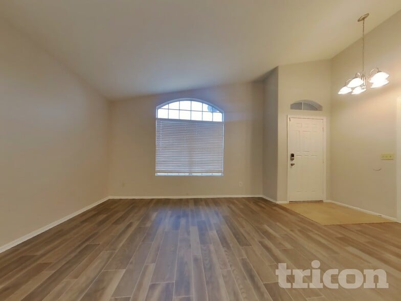 Building Photo - 4340 W Misty Willow Ln