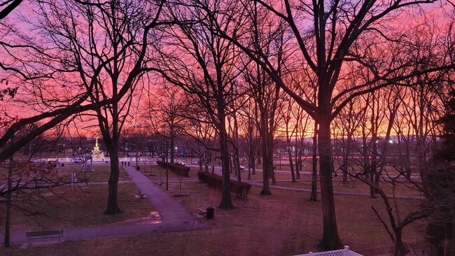 Building Photo - 45 Gautier Ave