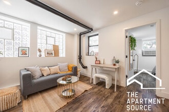 Building Photo - 941 W Carmen Ave