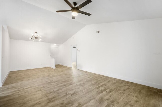 Building Photo - 1814 Tarah Trace Dr