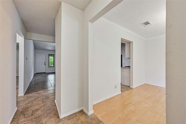 Building Photo - 3326 Clarksburg Dr