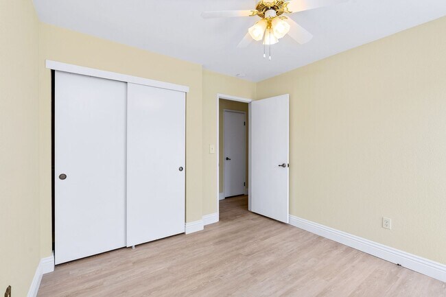 Building Photo - 1019 Banbury Ct