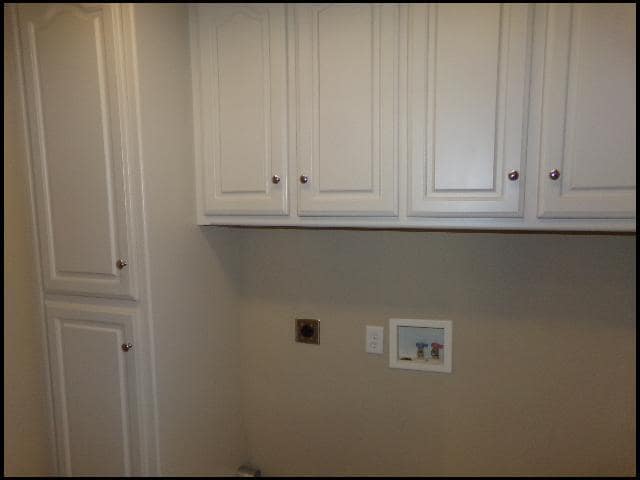 Building Photo - 31 Bristol Ct
