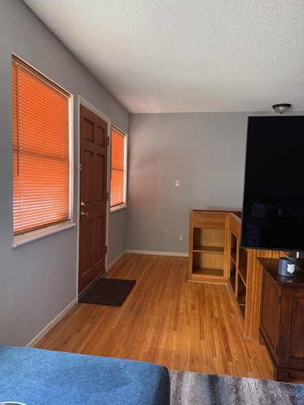 Building Photo - 3708 Windflower Cir