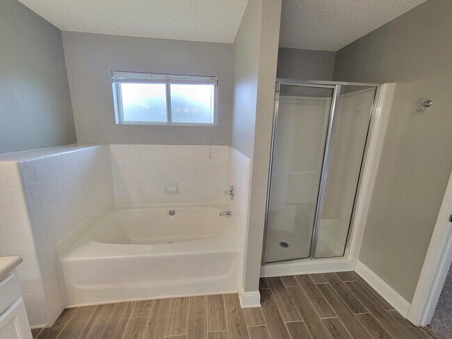 Building Photo - 6476 Sailport Cove