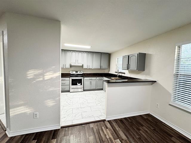 Building Photo - 149 E Marguerita Dr
