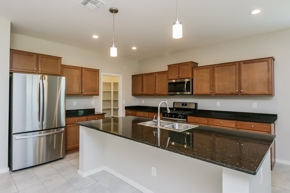 Building Photo - 654 Glen Canyon Dr