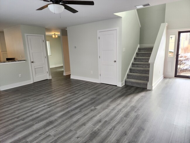 Building Photo - 53 Ember Ln