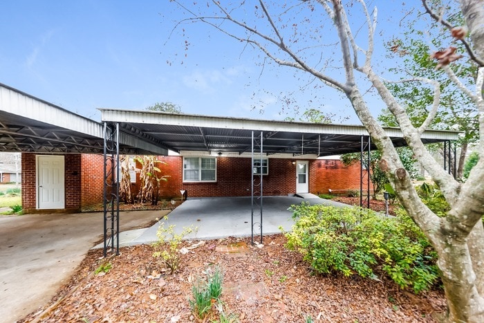 Building Photo - 3556 Dalraida Pkwy