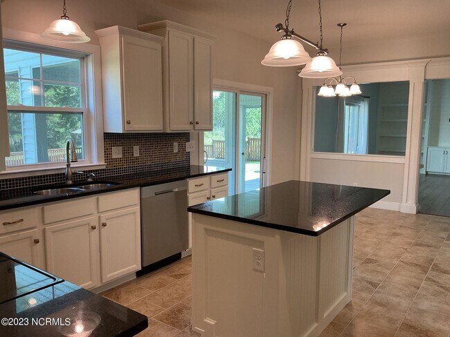 Building Photo - 160 Old Millstone Landing Ln
