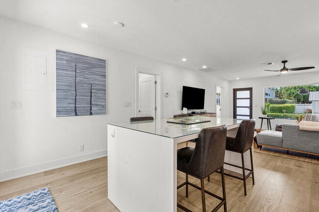 Building Photo - 30 Hersey Dr